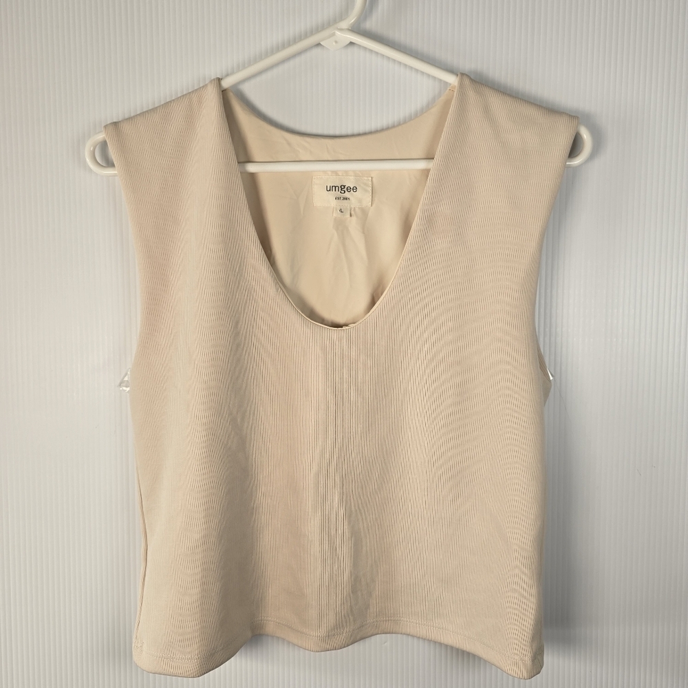 NWOT Umgee Women's Cream Ribbed Sleeveless Cropped Top Size Large